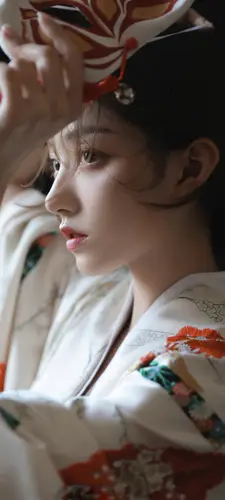 1080x2400 Mobile 人像摄影 Wallpaper - 手持狐狸面具的古典少女